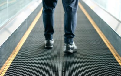 pedestrian-walking-with-zooming-motion-blur_36043-68 pedestrian-walking-with-zooming-motion-blur_36043-68